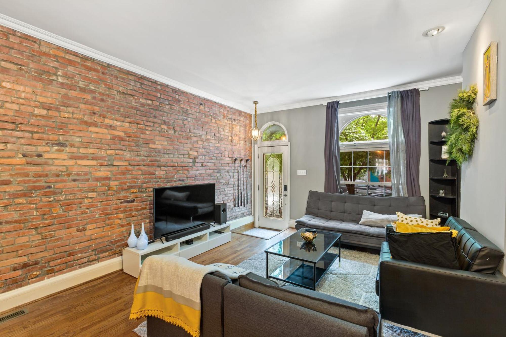 Pristine Townhouse With Rooftop Deck Near Canton! Baltimora Esterno foto